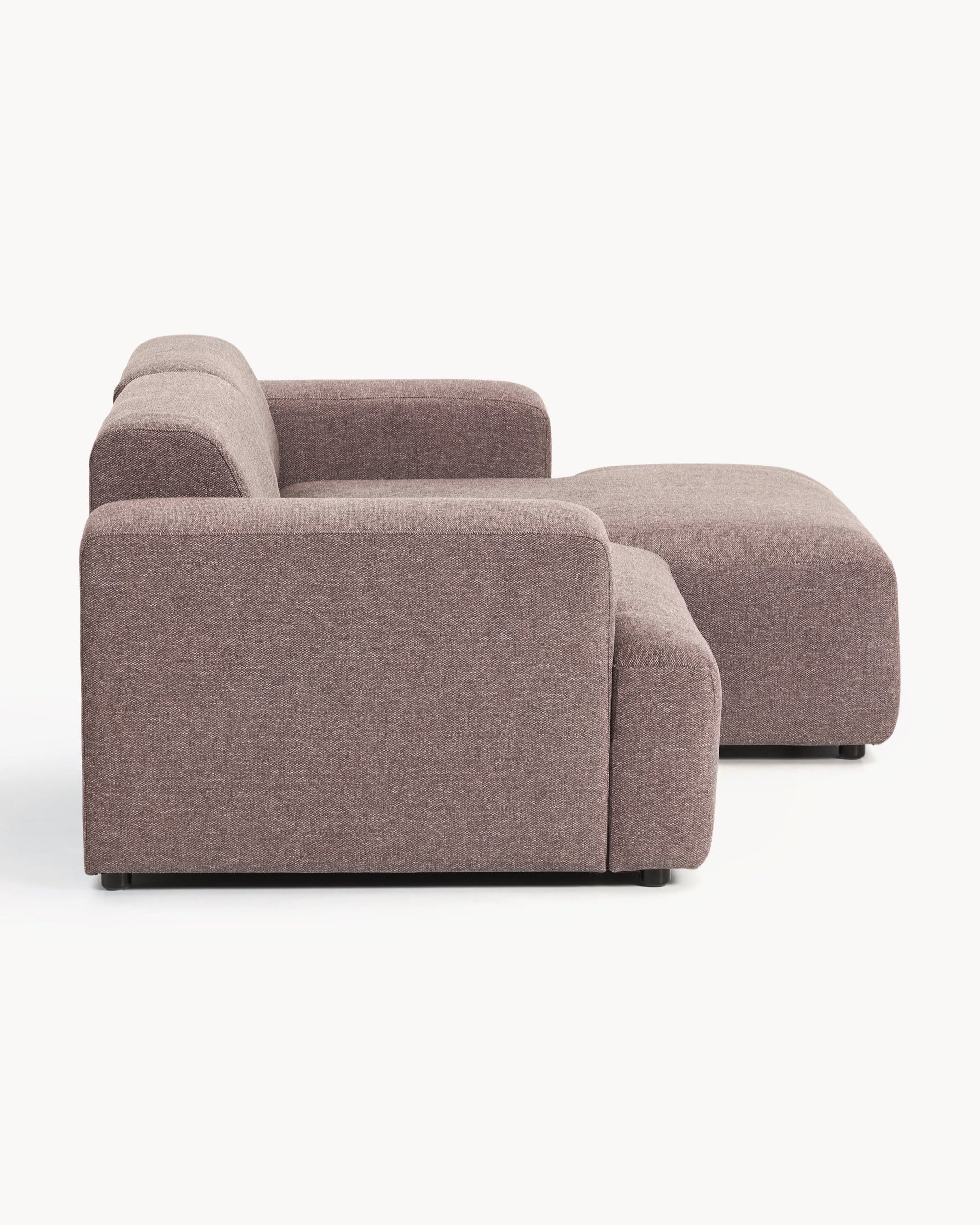 Moodi Mini Uzanmalı sofa featuring a modern design with deep seating and plush fabric in a neutral color.
